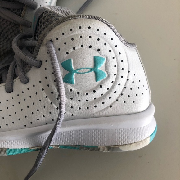 Under Armour sneakers - Picture 4 of 9